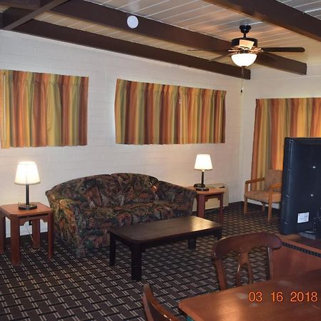 Stanlunds Inn And Suites Borrego Springs Εξωτερικό φωτογραφία
