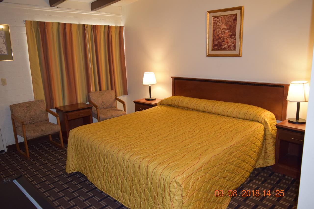 Stanlunds Inn And Suites Borrego Springs Εξωτερικό φωτογραφία