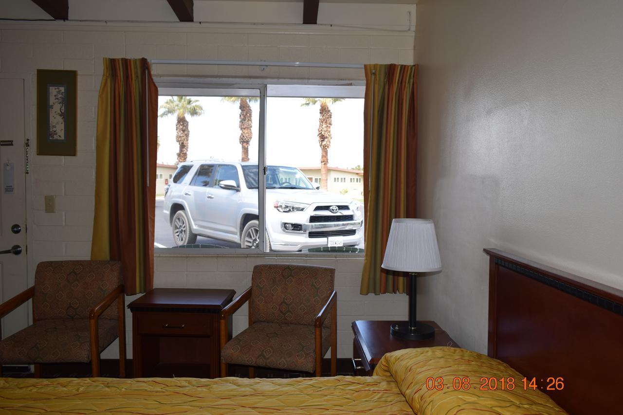 Stanlunds Inn And Suites Borrego Springs Εξωτερικό φωτογραφία