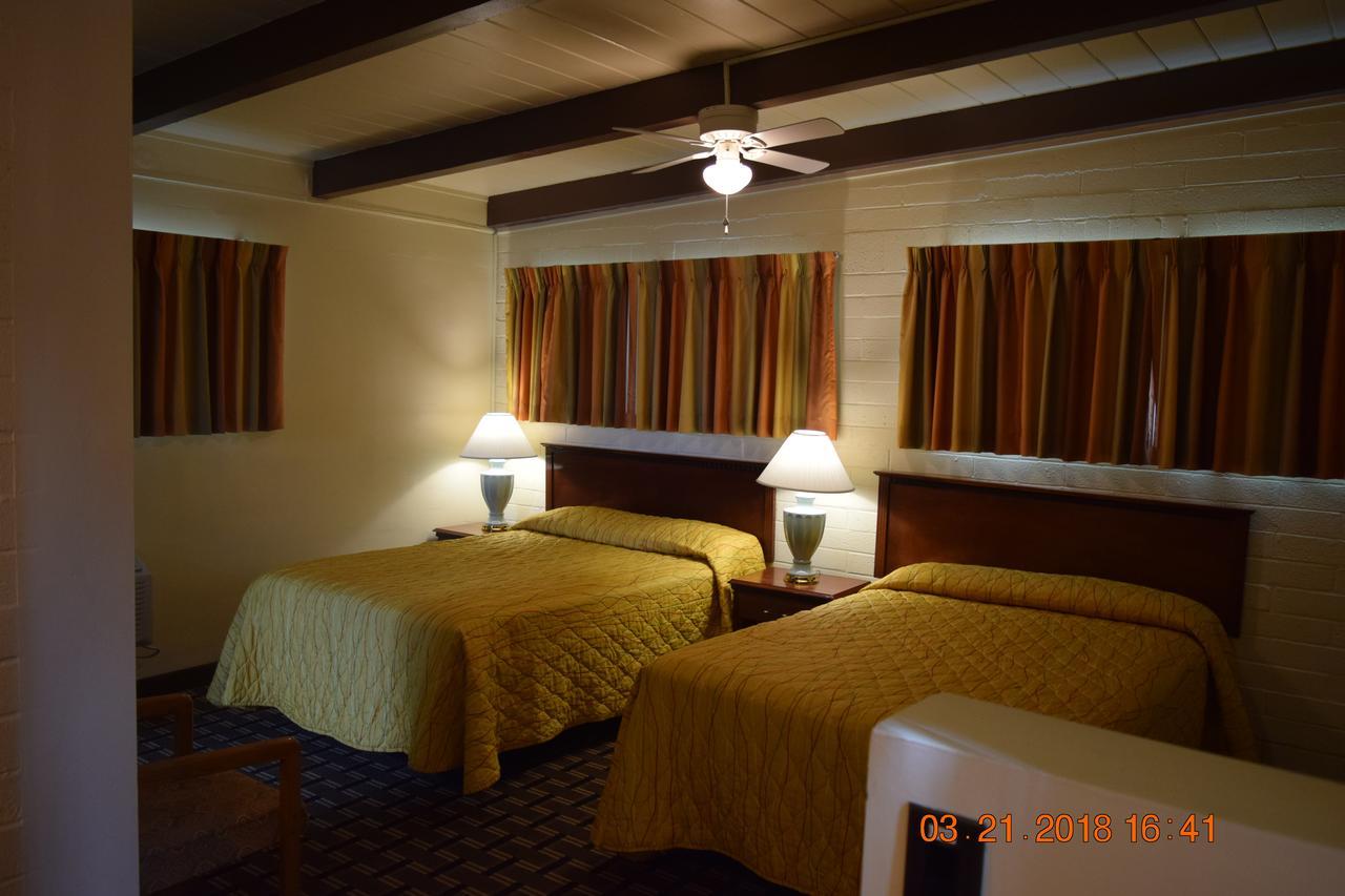 Stanlunds Inn And Suites Borrego Springs Εξωτερικό φωτογραφία